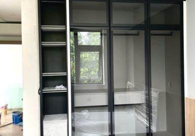 Lắp đặt cửa k&iacute;nh